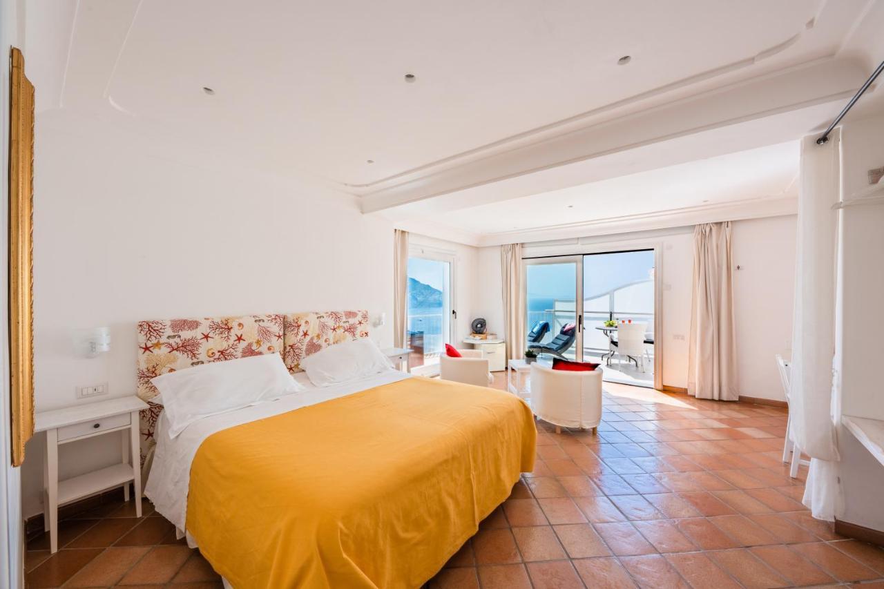 Villa Anfitrite Positano Bagian luar foto