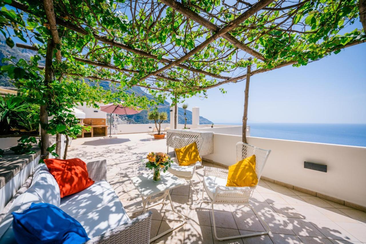 Villa Anfitrite Positano Bagian luar foto