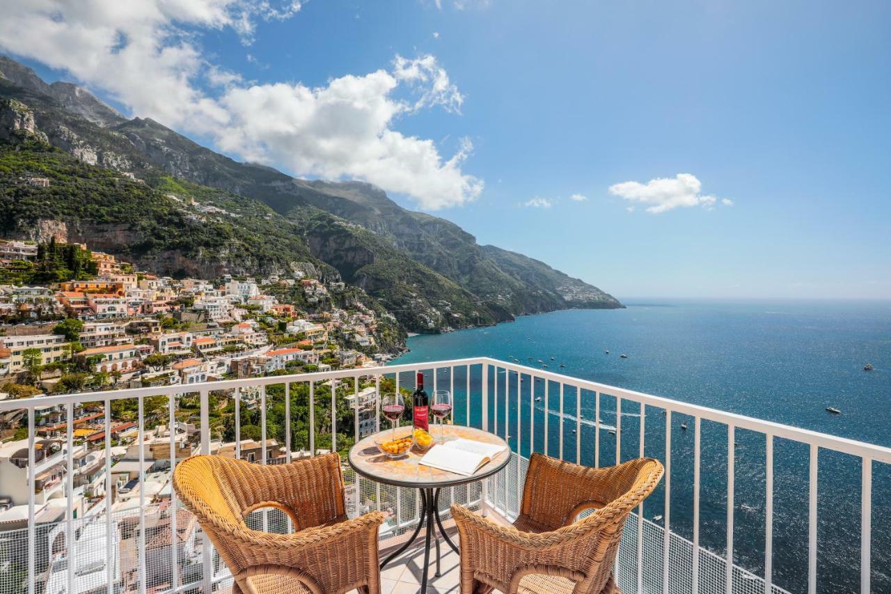 Villa Anfitrite Positano Bagian luar foto